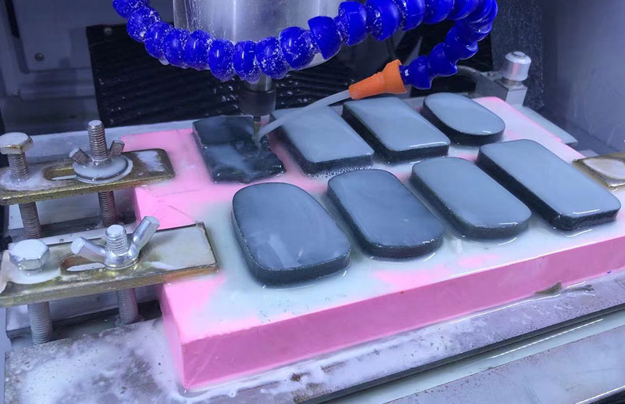 電腦玉雕機(jī)多少錢(qián)